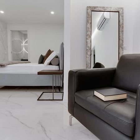 Caralis Suites Rooms Cagliari Ngoại thất bức ảnh